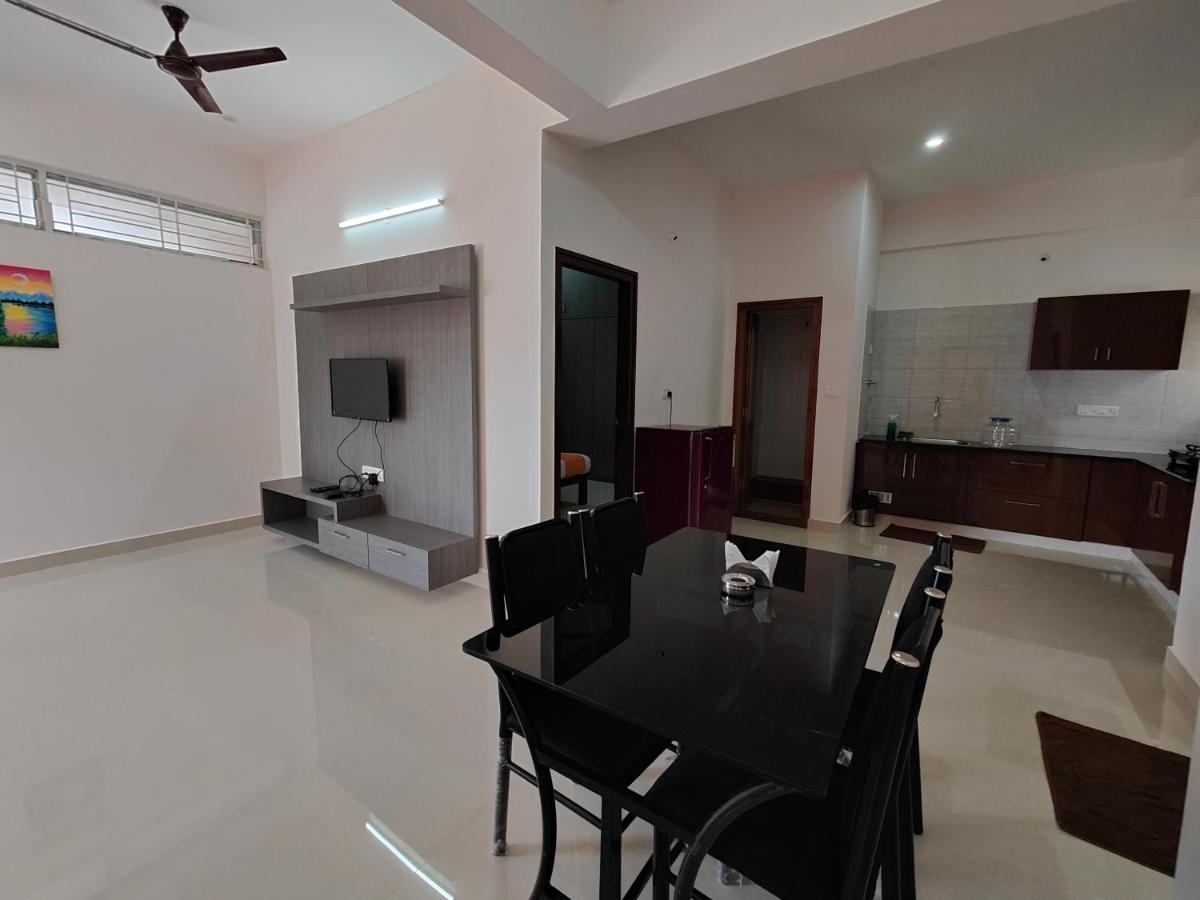 Meer Stay - Premium Service Apartments Vanivilasa Puram المظهر الخارجي الصورة